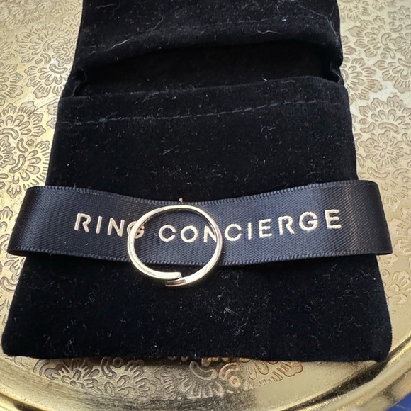 Ring Concierge Open Gold Wrap Ring- 14k Yellow Gold Size 6 - Picture 5 of 9